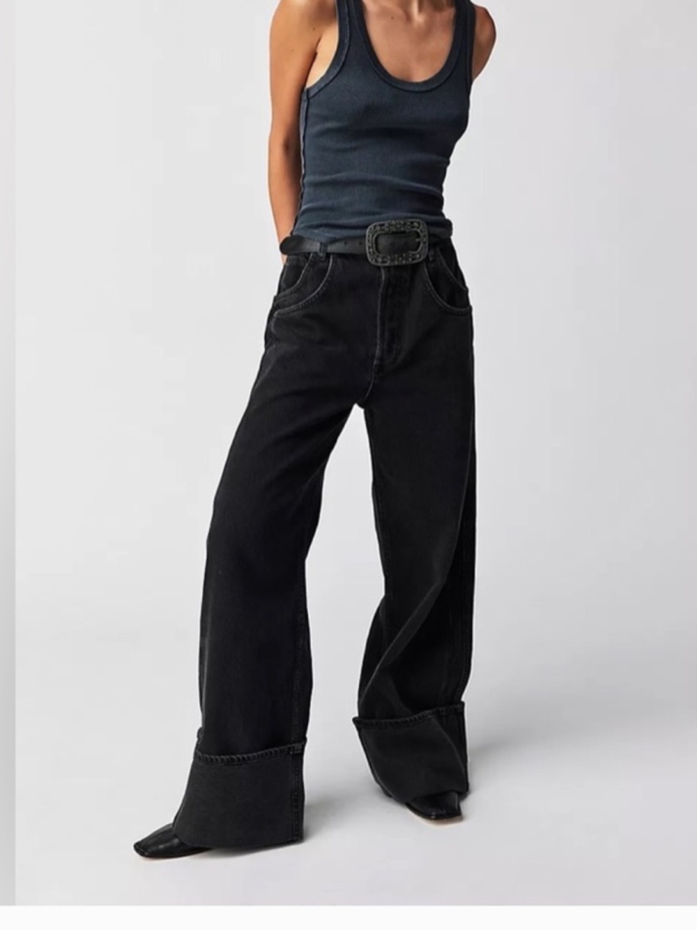 We the Free Womens a black The Final Countdown Low Rise cuffed BF Jeans 28